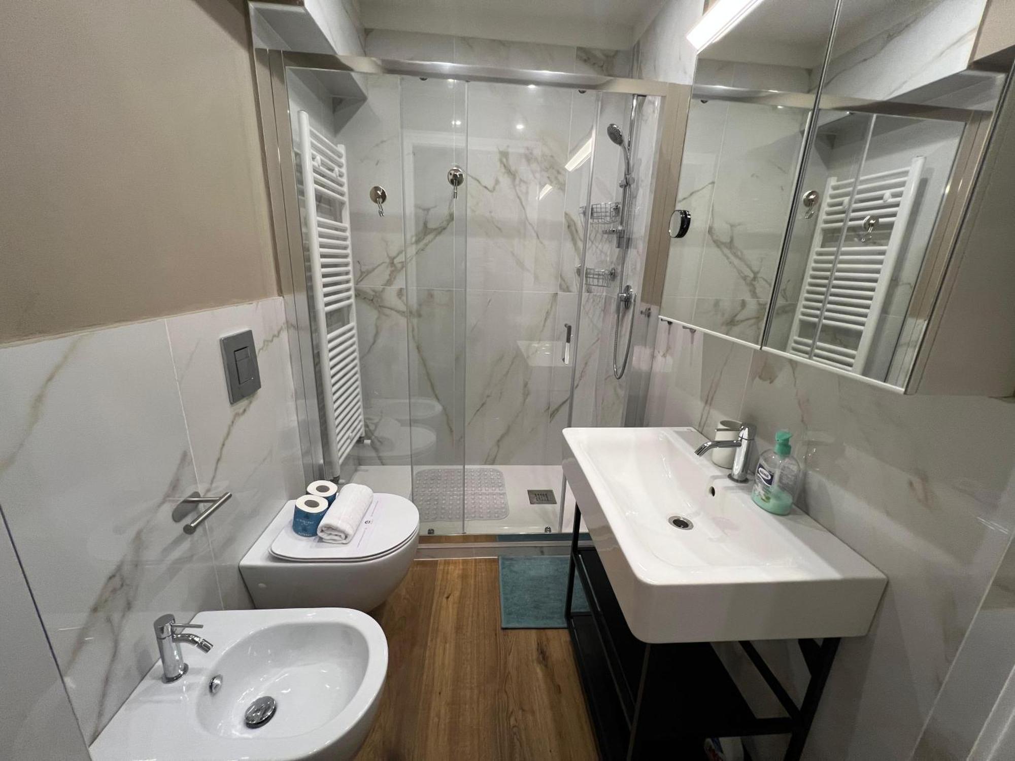 Laura 68 Apartamento Florença